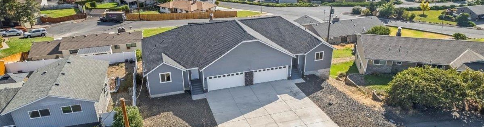 80th Ave, Yakima, Washington 98908, 6 Bedrooms Bedrooms, ,6 BathroomsBathrooms,Duplex,For Sale,80th Ave,279267