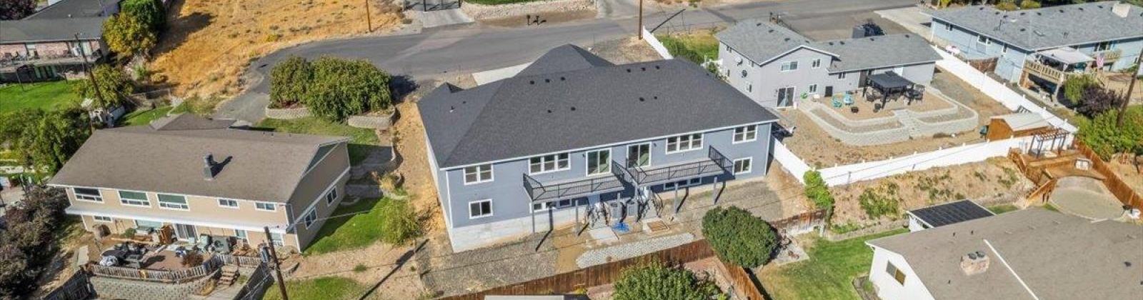 80th Ave, Yakima, Washington 98908, 6 Bedrooms Bedrooms, ,6 BathroomsBathrooms,Duplex,For Sale,80th Ave,279267