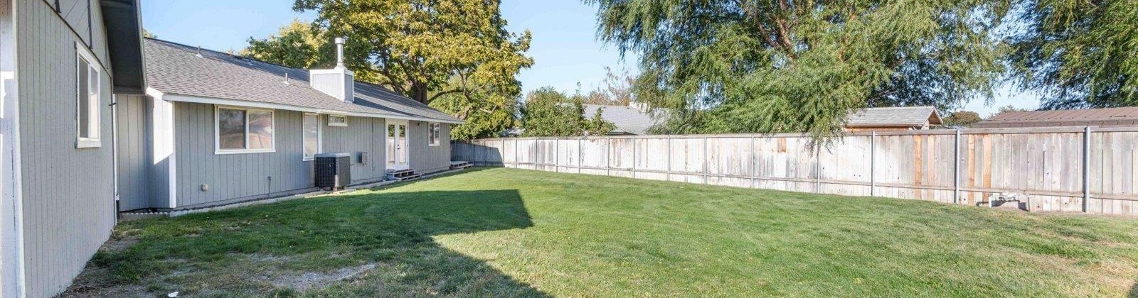 38th Pl, Kennewick, Washington 99337, 3 Bedrooms Bedrooms, ,2 BathroomsBathrooms,Site Built-owned Lot,For Sale,38th Pl,279306