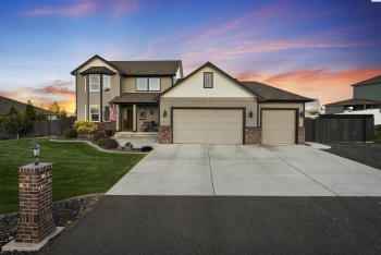 Grandview Lane, Kennewick, Washington 99338, 4 Bedrooms Bedrooms, ,3 BathroomsBathrooms,Site Built-owned Lot,For Sale,Grandview Lane,279376