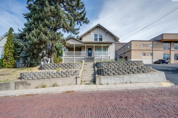 Palouse St, Pullman, Washington 99163, 5 Bedrooms Bedrooms, ,2 BathroomsBathrooms,Site Built-owned Lot,For Sale,Palouse St,279393