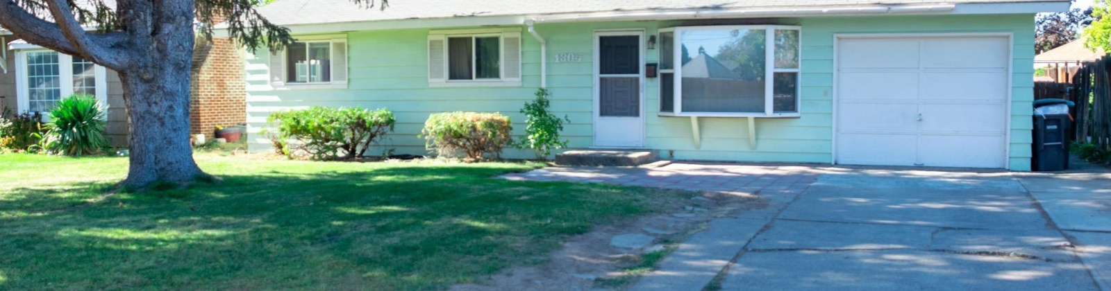 Cornell Ave, Yakima, Washington 98902, 3 Bedrooms Bedrooms, ,2 BathroomsBathrooms,Site Built-owned Lot,For Sale,Cornell Ave,279413