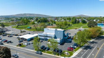 Stevens Drive, Richland, Washington 99352, ,31 BathroomsBathrooms,Office,For Sale,Stevens Drive,279456