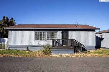 Castlevale Road, Yakima, Washington 98902, 3 Bedrooms Bedrooms, ,2 BathroomsBathrooms,Manufactured Rented Lot,For Sale,Castlevale Road,279488