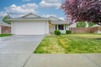 Cord Dr, Pasco, Washington 99301, 3 Bedrooms Bedrooms, ,2 BathroomsBathrooms,Site Built-owned Lot,For Sale,Cord Dr,279529