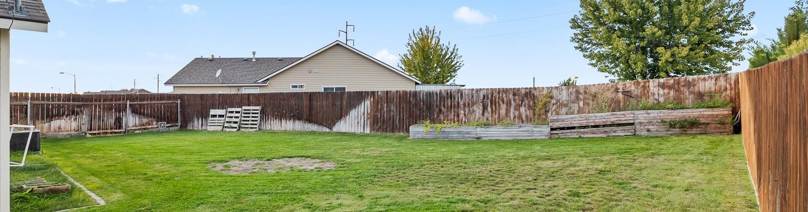 Somerset Lane, Pasco, Washington 99301, 3 Bedrooms Bedrooms, ,2 BathroomsBathrooms,Site Built-owned Lot,For Sale,Somerset Lane,279622