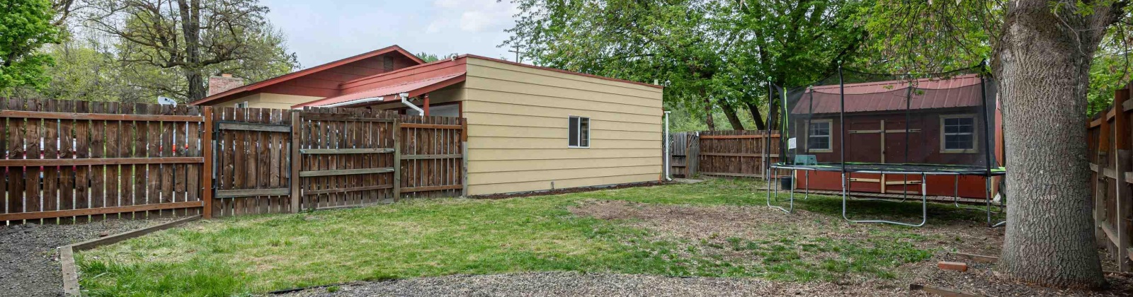 Preston Ave, Waitsburg, Washington 99361, 3 Bedrooms Bedrooms, ,2 BathroomsBathrooms,Site Built-owned Lot,For Sale,Preston Ave,279687