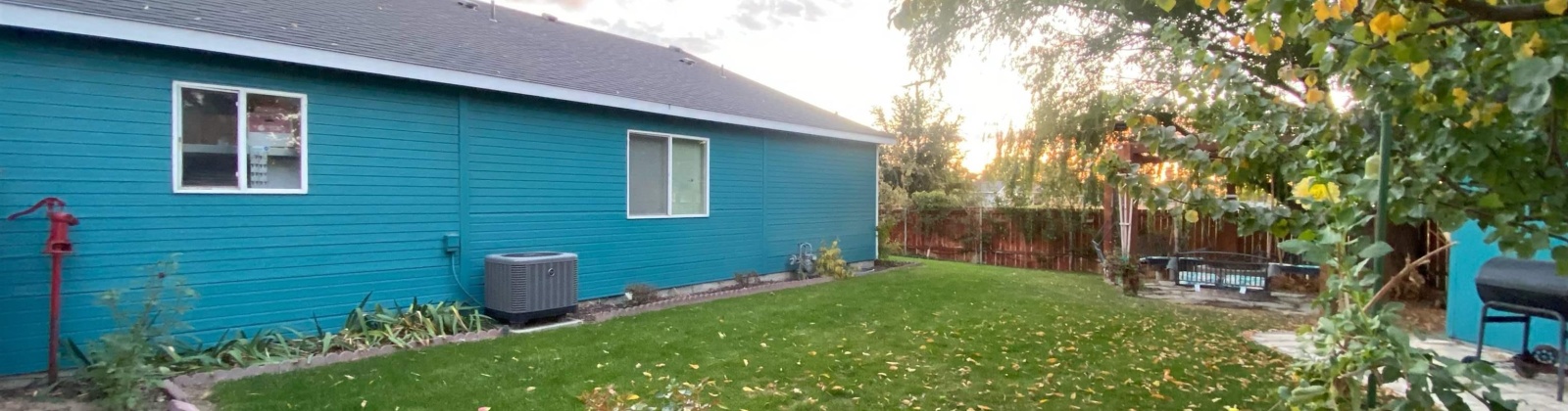 Eastgate Court, Prosser, Washington 99350, 3 Bedrooms Bedrooms, ,2 BathroomsBathrooms,Site Built-owned Lot,For Sale,Eastgate Court,279688