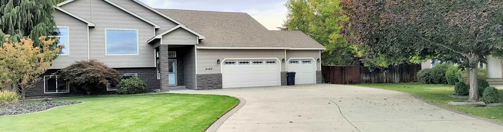 Cabernet Ct, Pasco, Washington 99301, 5 Bedrooms Bedrooms, ,4 BathroomsBathrooms,Site Built-owned Lot,For Sale,Cabernet Ct,279696