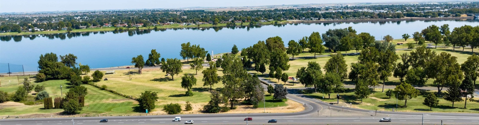 Canal Dr, Kennewick, Washington 99336, 4 Bedrooms Bedrooms, ,2 BathroomsBathrooms,Site Built-owned Lot,For Sale,Canal Dr,279704