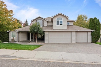 3rd Ave, Kennewick, Washington 99336, 4 Bedrooms Bedrooms, ,4 BathroomsBathrooms,Site Built-owned Lot,For Sale,3rd Ave,279709