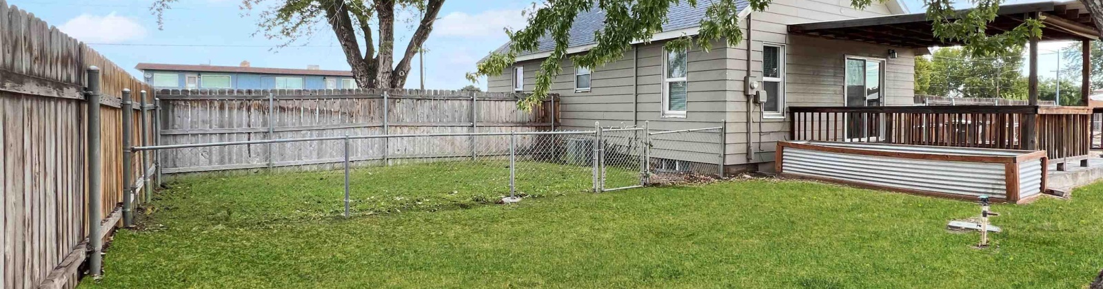 Hood Ave, Kennewick, Washington 99336, 4 Bedrooms Bedrooms, ,2 BathroomsBathrooms,Site Built-owned Lot,For Sale,Hood Ave,279723