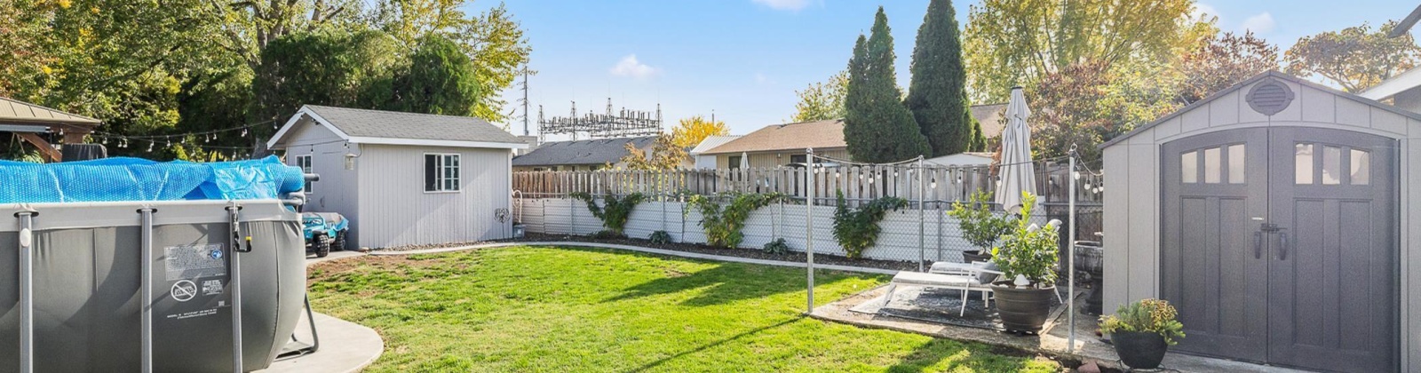 Sunset St, Richland, Washington 99354, 4 Bedrooms Bedrooms, ,2 BathroomsBathrooms,Site Built-owned Lot,For Sale,Sunset St,279768