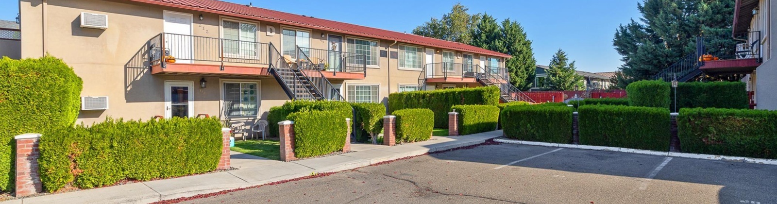 40th Ave, West Richland, Washington 99353, 1 Bedroom Bedrooms, ,1 BathroomBathrooms,Condo,For Sale,40th Ave,279808