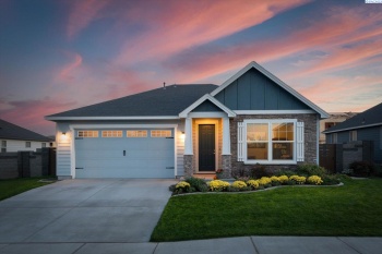 Ballard Loop, West Richland, Washington 99353, 3 Bedrooms Bedrooms, ,2 BathroomsBathrooms,Site Built-owned Lot,For Sale,Ballard Loop,279814