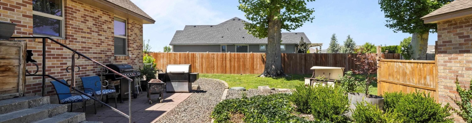 Court, Pasco, Washington 99301, 5 Bedrooms Bedrooms, ,3 BathroomsBathrooms,Site Built-owned Lot,For Sale,Court,279921