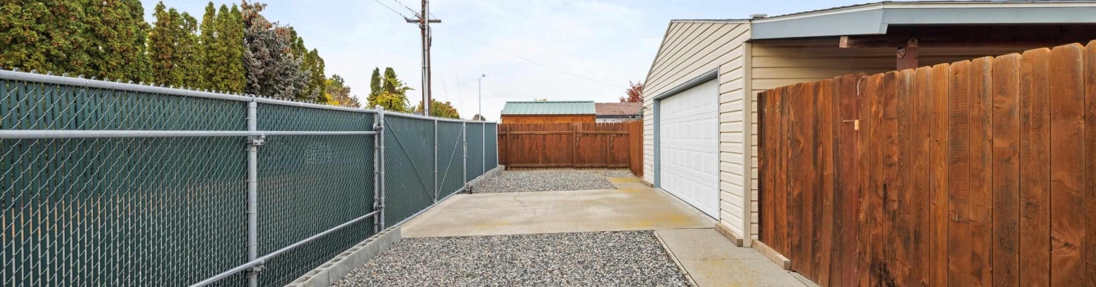 Douglas Avenue, Pasco, Washington 99301, 1 Bedroom Bedrooms, ,2 BathroomsBathrooms,Manufactured-owned Lot,For Sale,Douglas Avenue,279935