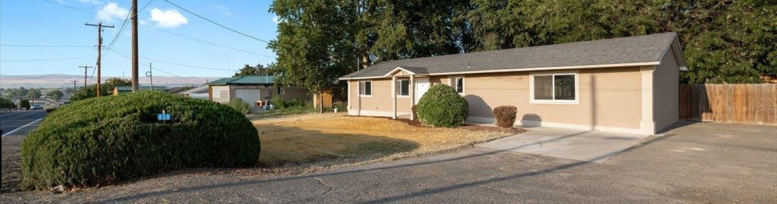 Swan Rd, Sunnyside, Washington 98944, 3 Bedrooms Bedrooms, ,2 BathroomsBathrooms,Site Built-owned Lot,For Sale,Swan Rd,278208