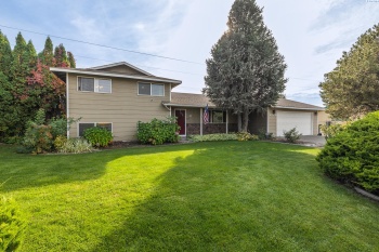 22nd Avenue, Kennewick, Washington 99337, 4 Bedrooms Bedrooms, ,3 BathroomsBathrooms,Site Built-owned Lot,For Sale,22nd Avenue,279609