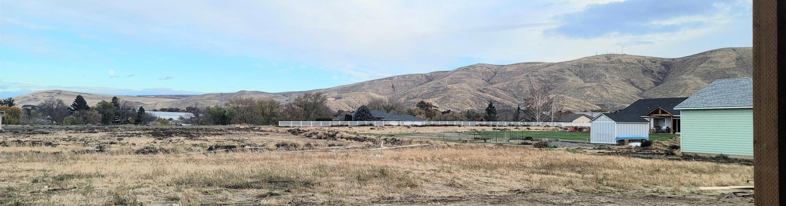 Moore Rd, Prosser, Washington 99350, 4 Bedrooms Bedrooms, ,4 BathroomsBathrooms,Site Built-owned Lot,For Sale,Moore Rd,280144