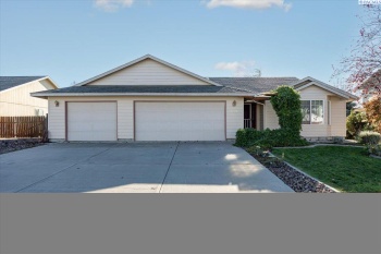 Cord Dr, Pasco, Washington 99301, 4 Bedrooms Bedrooms, ,2 BathroomsBathrooms,Site Built-owned Lot,For Sale,Cord Dr,280159