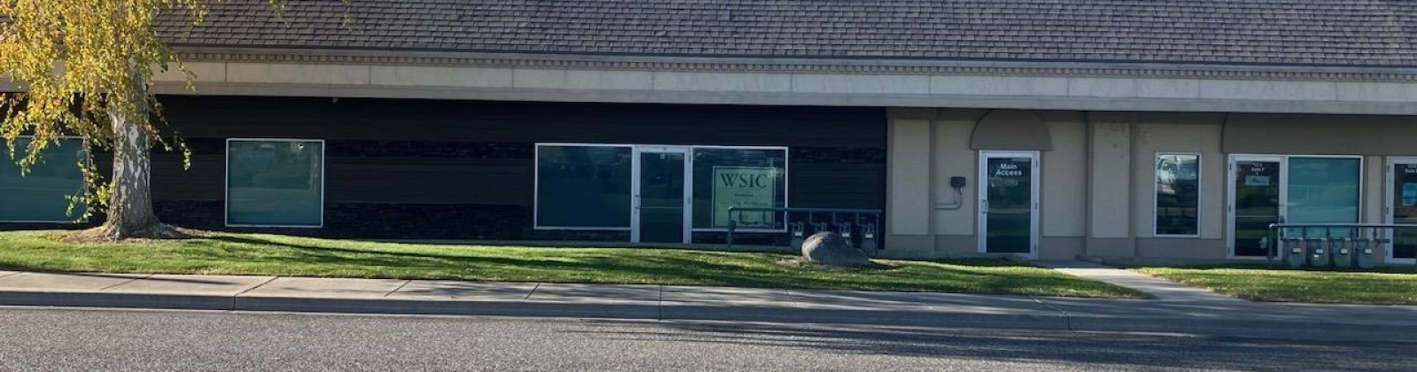 Young Street, Kennewick, Washington 99336, ,Office,For Sale,Young Street,280155