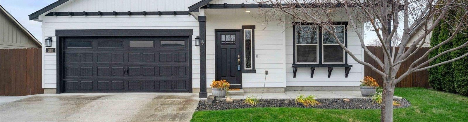 29th Place, Kennewick, Washington 99337, 3 Bedrooms Bedrooms, ,2 BathroomsBathrooms,Site Built-owned Lot,For Sale,29th Place,280189