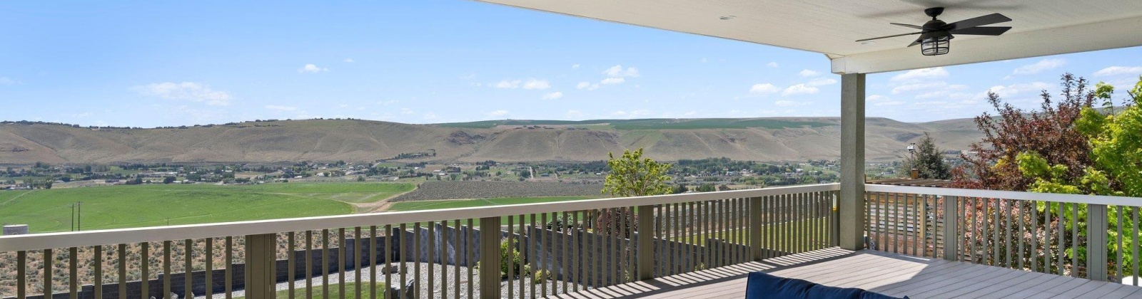 Summit View Drive, Kennewick, Washington 99338-2331, 5 Bedrooms Bedrooms, ,5 BathroomsBathrooms,Site Built-owned Lot,For Sale,Summit View Drive,277725