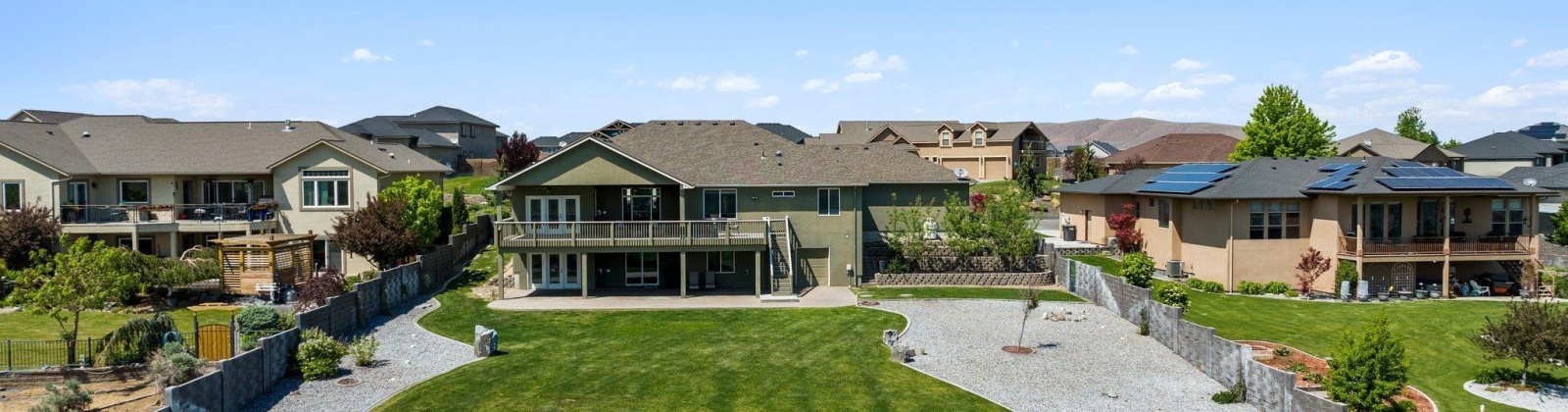 Summit View Drive, Kennewick, Washington 99338-2331, 5 Bedrooms Bedrooms, ,5 BathroomsBathrooms,Site Built-owned Lot,For Sale,Summit View Drive,277725