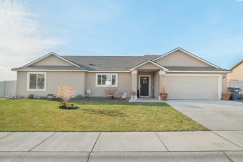 Belmont Dr, Pasco, Washington 99301, 3 Bedrooms Bedrooms, ,2 BathroomsBathrooms,Site Built-owned Lot,For Sale,Belmont Dr,280220